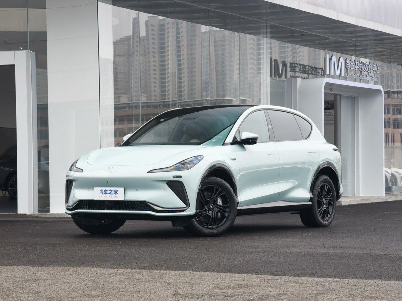 Zhiji кроссовер