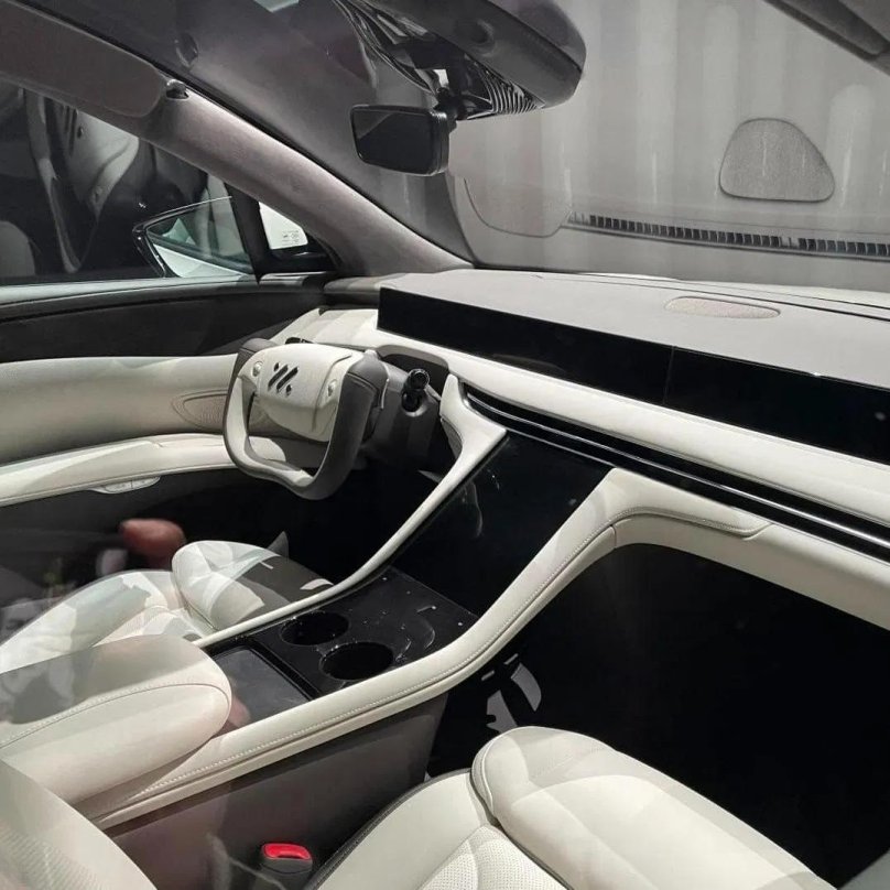 Zhiji l7 электромобиль