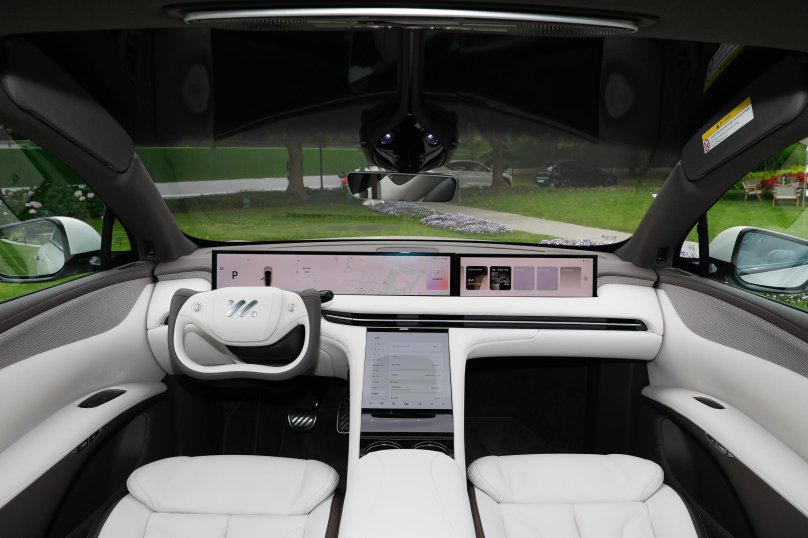 Необычный салон