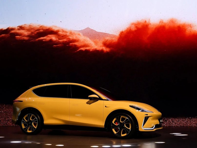 Китайский электрический кроссовер