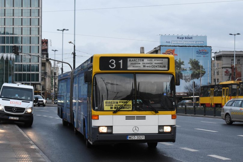 Городской автобус