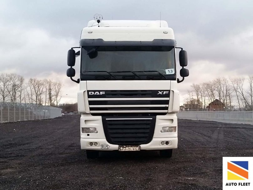 Фура DAF XF 105