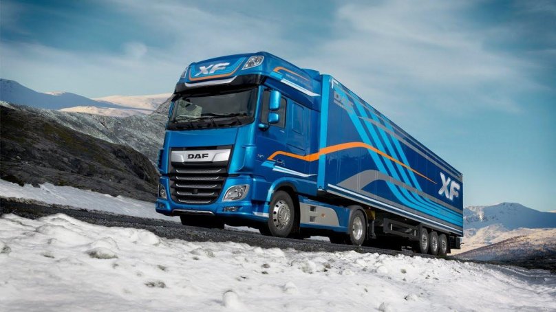 DAF XF 105 синий