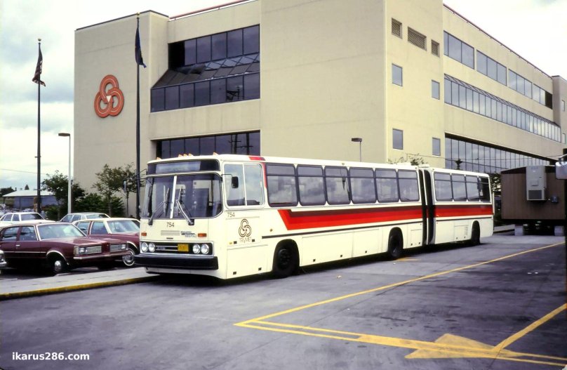Crown Ikarus 286