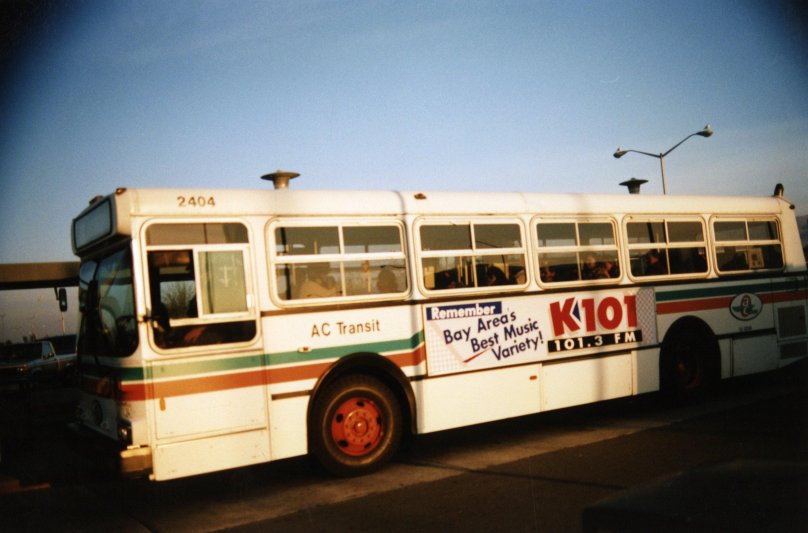 Икарус Краун