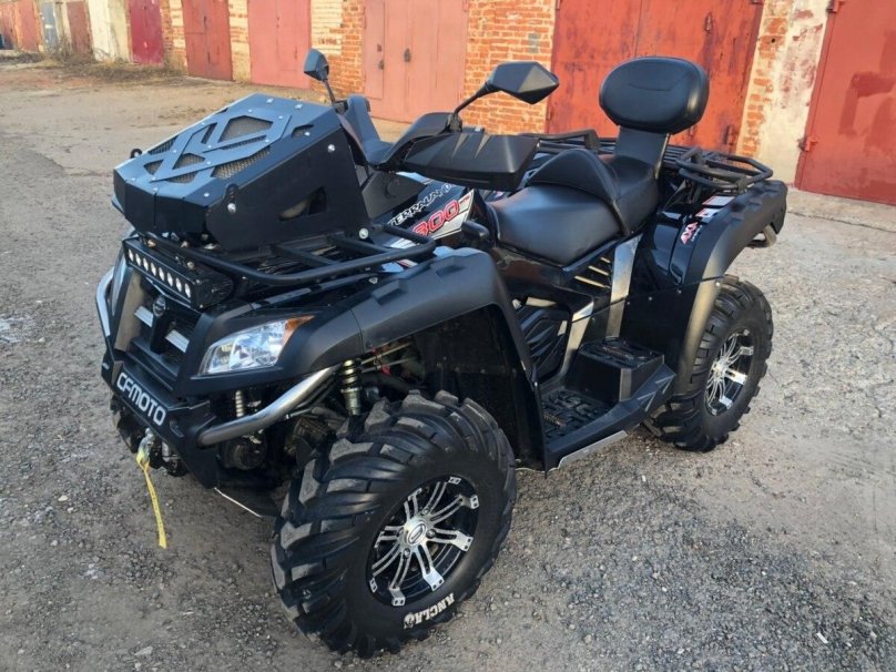 Квадроцикл CF Moto 800 x8