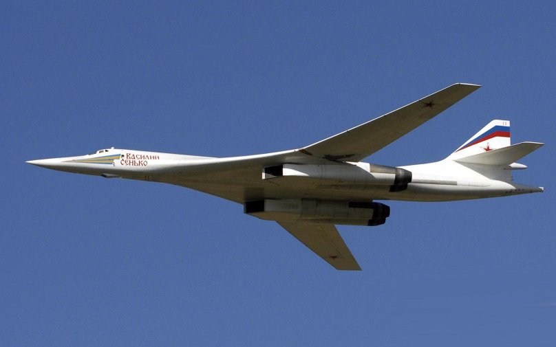Бомбардировщик белый лебедь ту 160