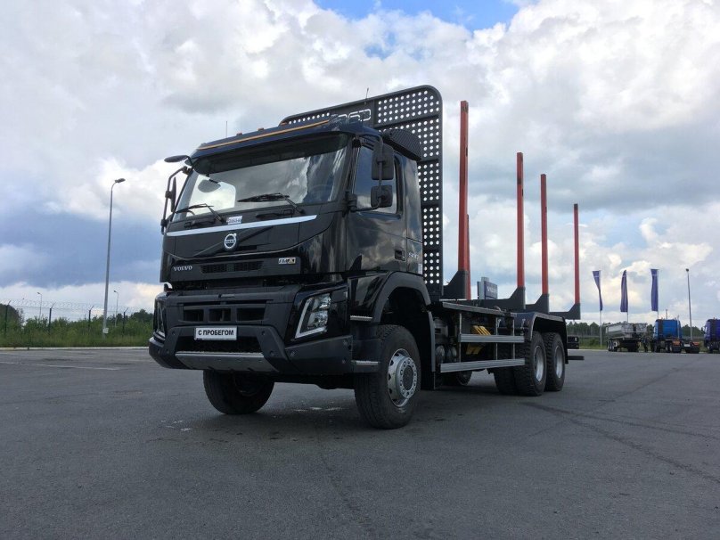 Volvo FMX 6x6 лесовоз