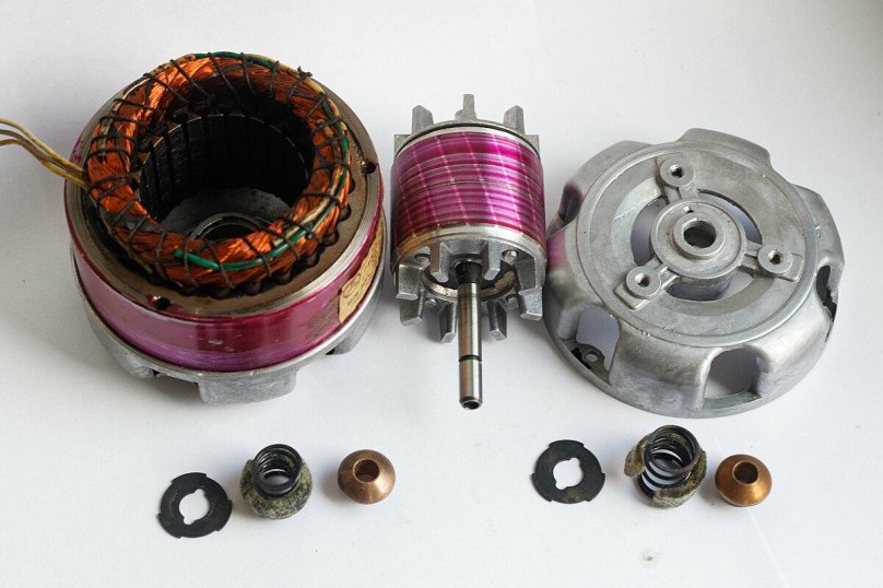 Двигатель СД-04