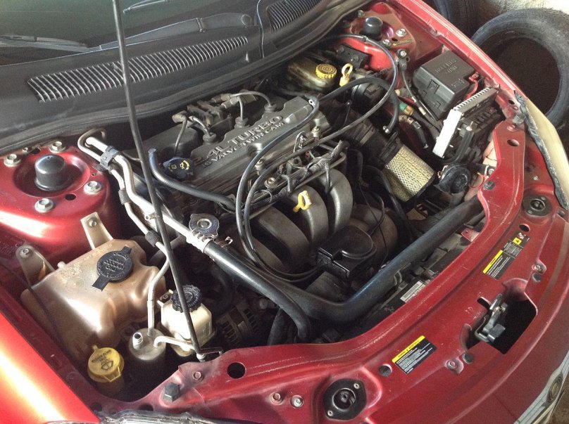 Dodge Stratus 2.4 мотор