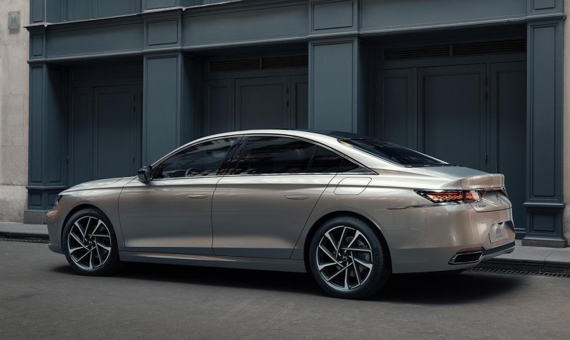 Ситроен дс9 2020