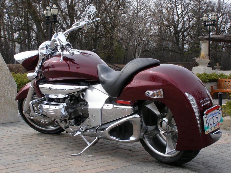 Honda Valkyrie Rune