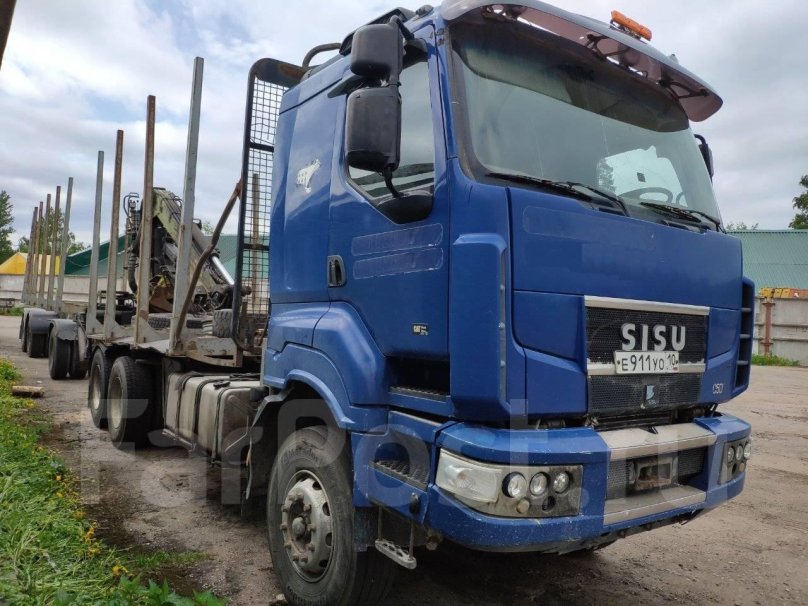 Грузовик сису лесовоз