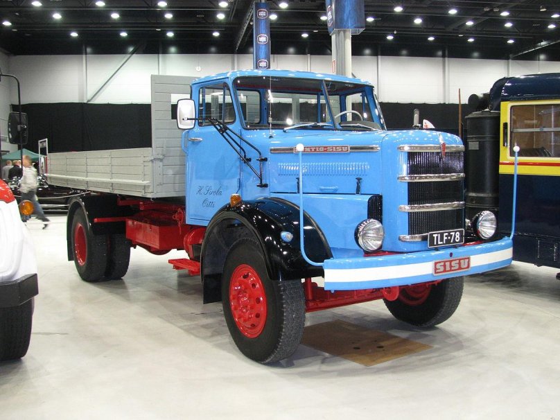 Финские Грузовики sisu