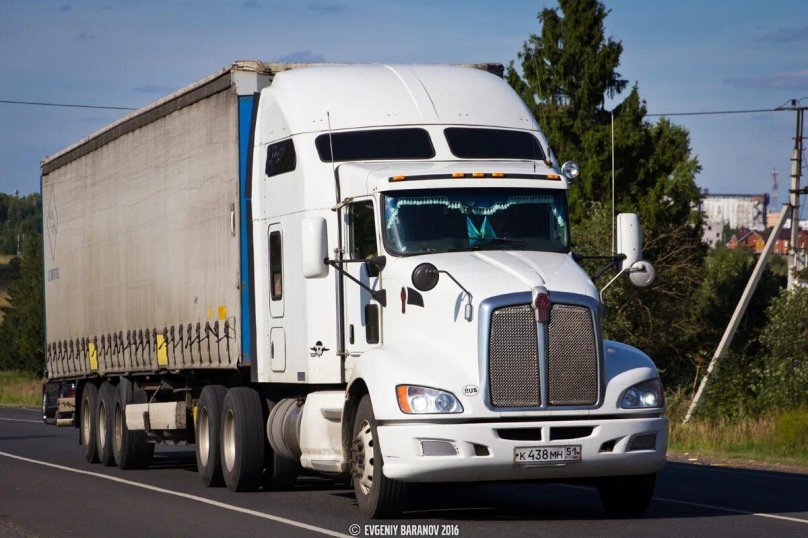 Kenworth t660 салон