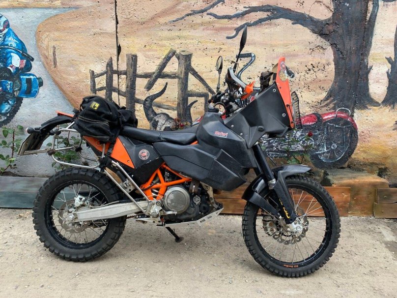 KTM 690 2011