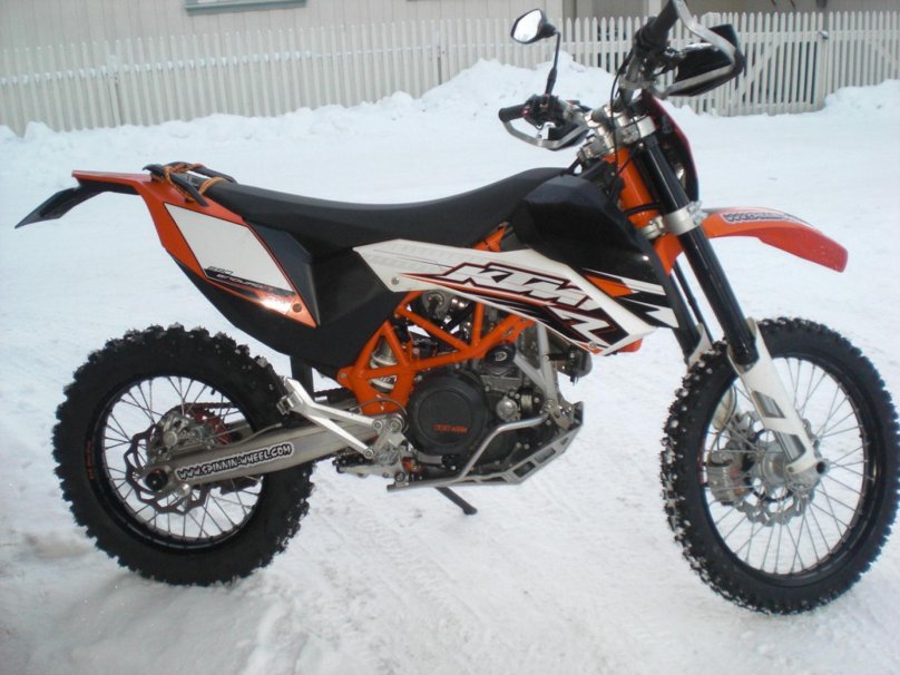KTM 690 Enduro 2011