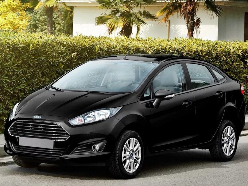 Форд Фиеста 2015 черный