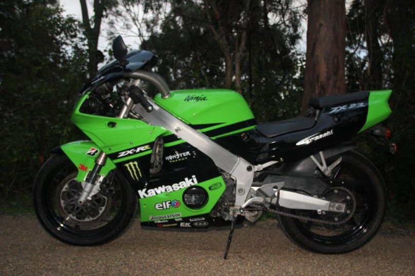 Kawasaki 250 ZXR 4 судштвук 2021