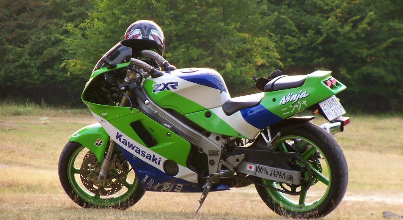 Kawasaki 250 ZXR 4cylinder
