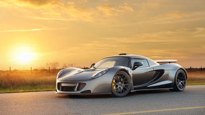 Машина Hennessey Venom gt