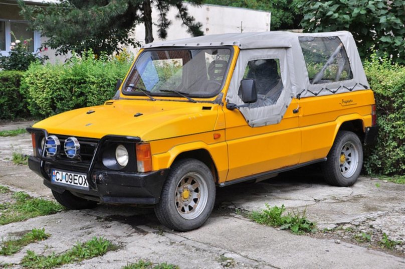 Румынский джип Аро