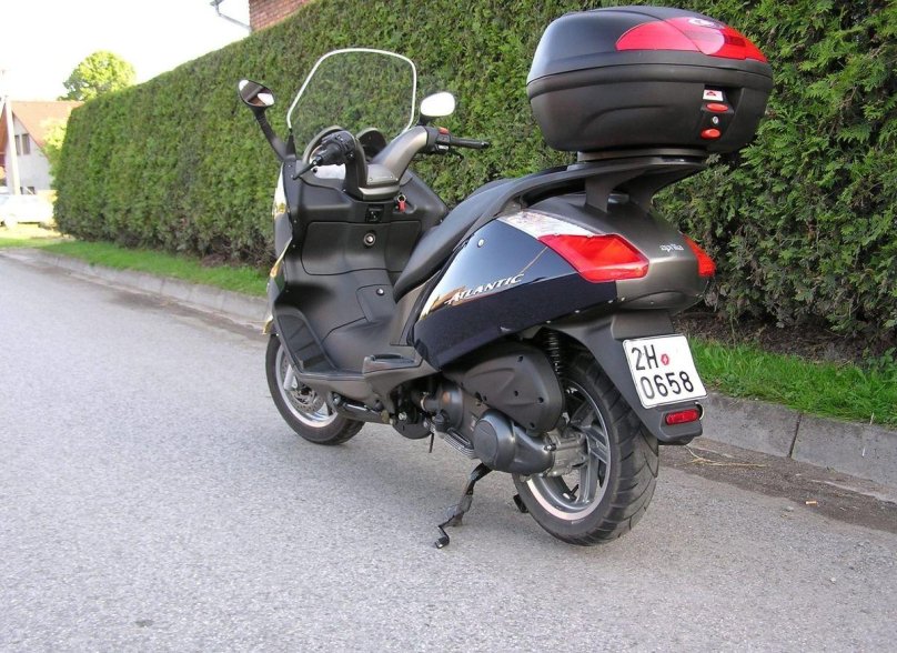 Скутер Априлия 125