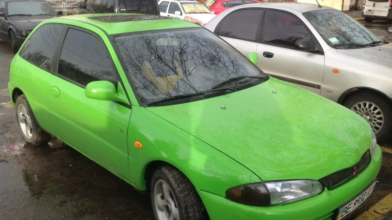 Мицубиси Протон 1997