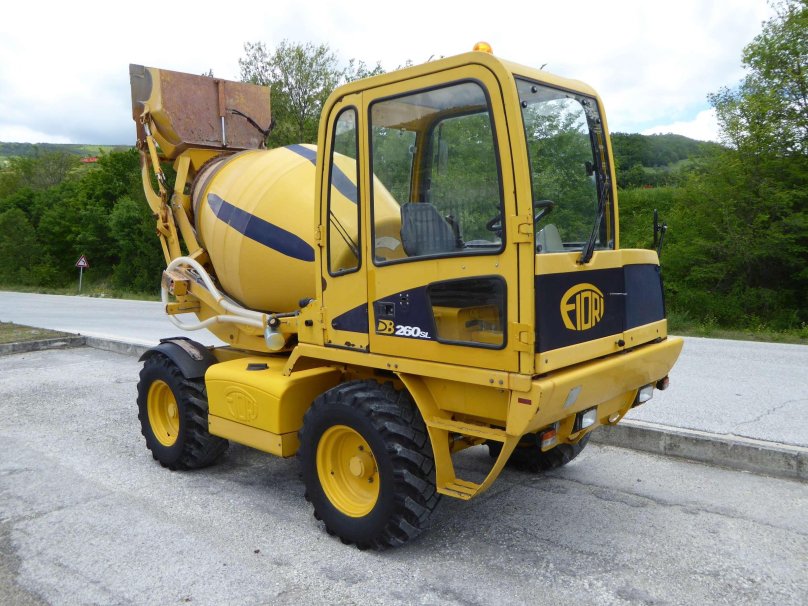 Fiori бетоносмеситель с самозагрузкой