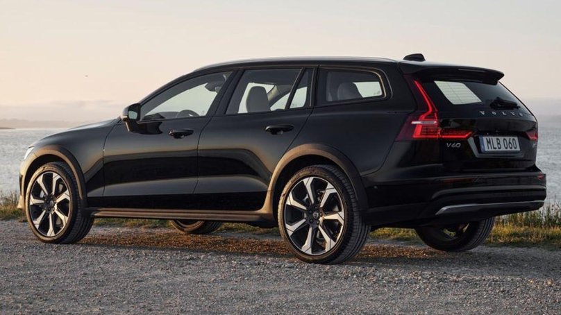Volvo v60 Cross Country 2023