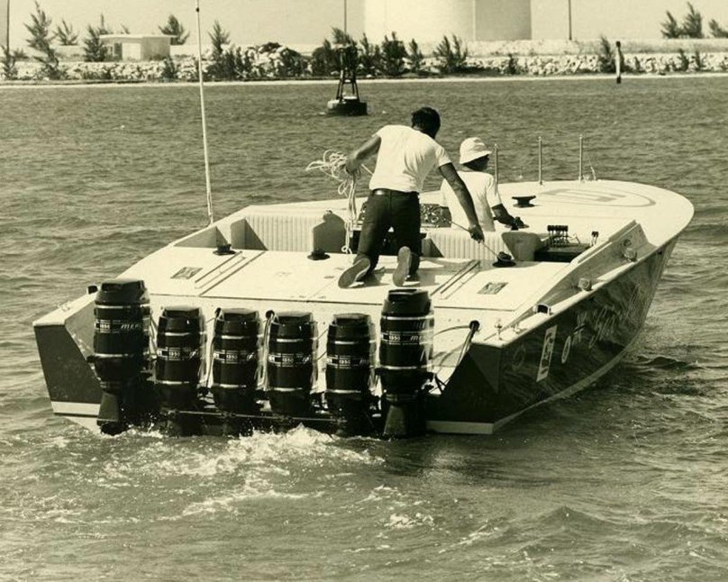 Дон Аронофф