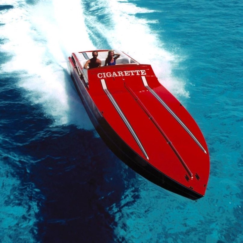 Катер cigarette Racing