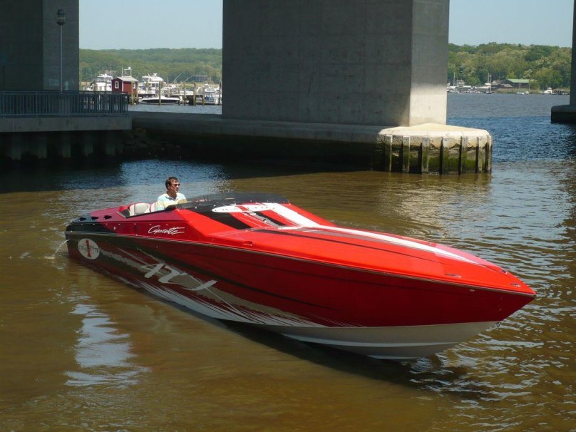 Катер cigarette 38 Top Gun