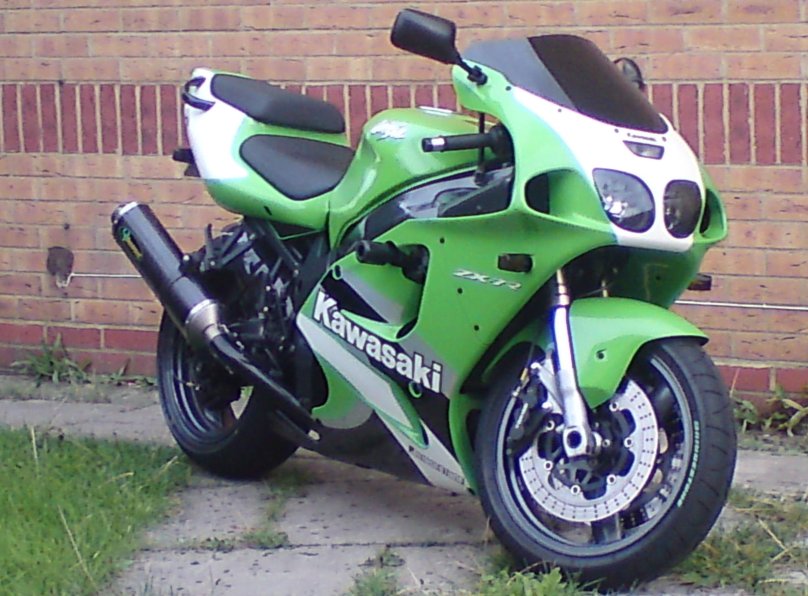 Kawasaki zx7r
