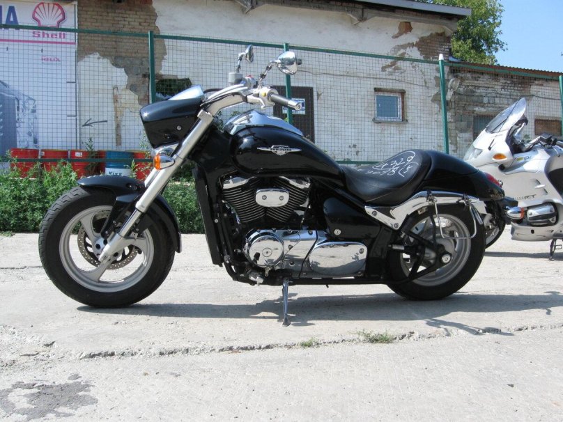 Сузуки Боливар 400