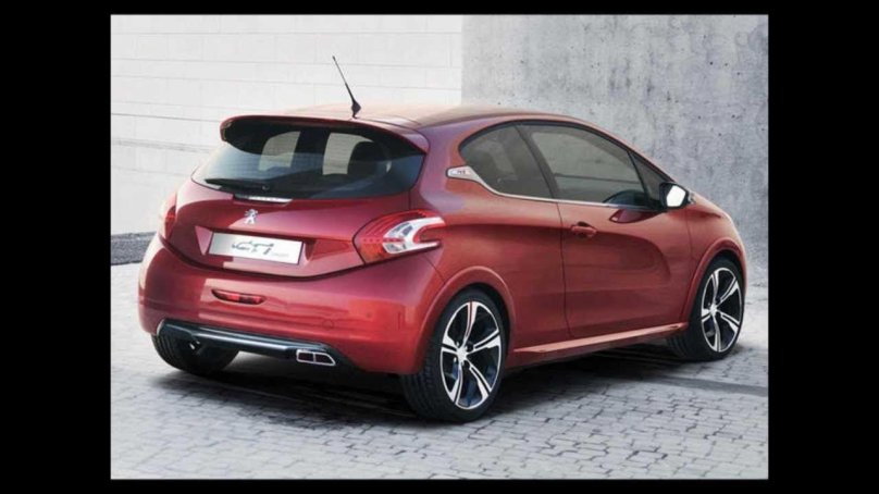 Пежо 208 универсал