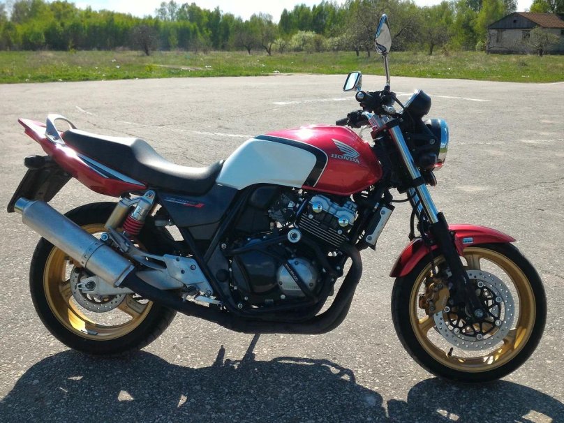 Honda CB 400
