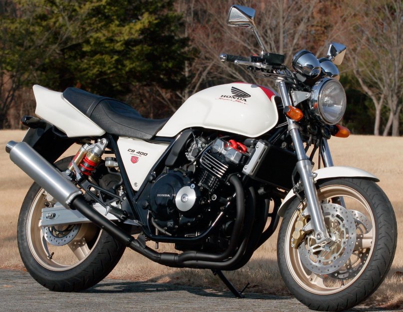 Honda CB 400