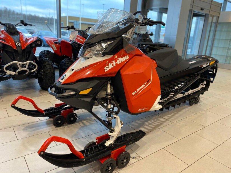 BRP Summit 600 e-Tec