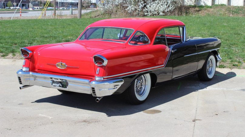 Олдсмобиль 1957