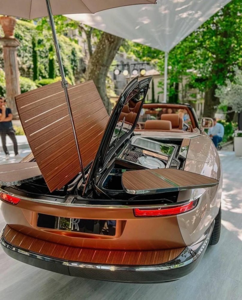 Rolls Royce Boattail