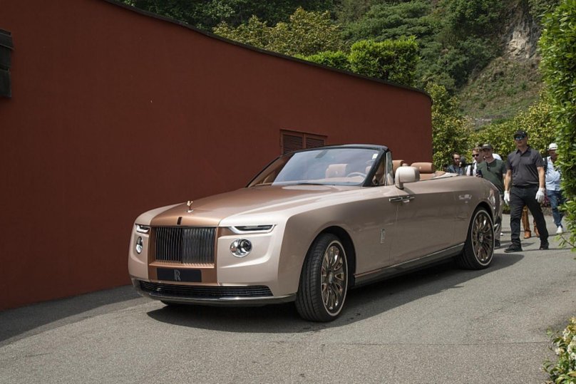 Роллс Ройс 2022