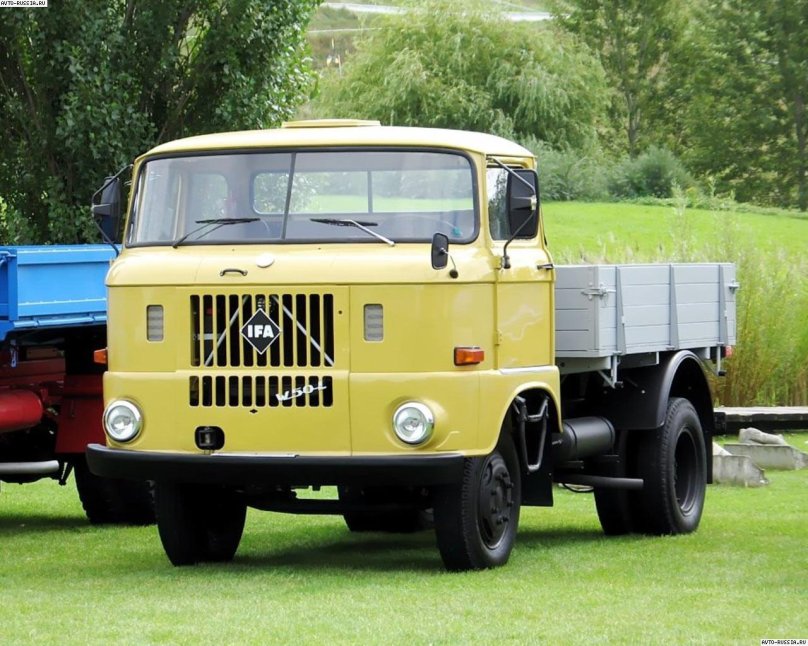 Автомобиль IFA w50