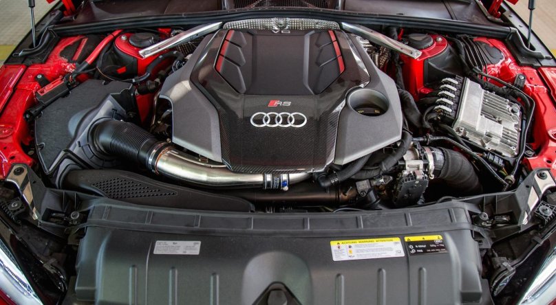 Audi rs5 v8 engine