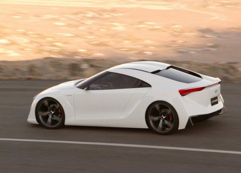 Тойота Супра 2014