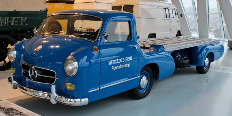 Mercedes-Benz Renntransporter o317