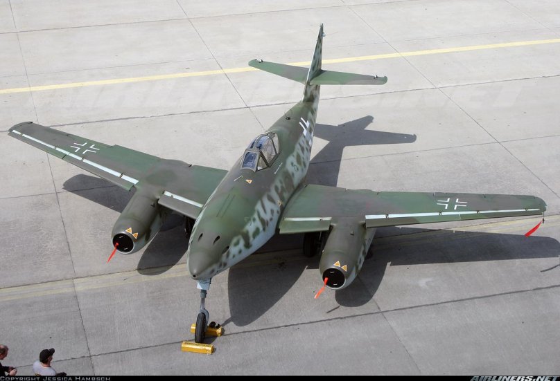 Реактивный истребитель Мессершмитт ме-262