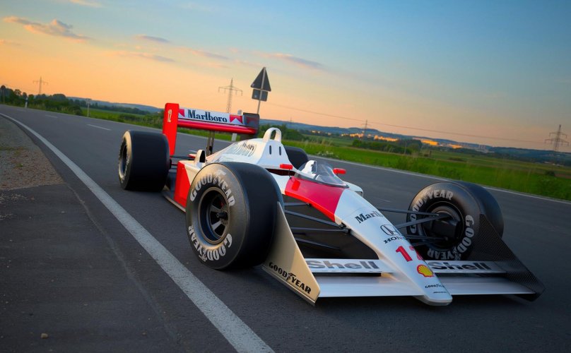 Макларен МП 4/4