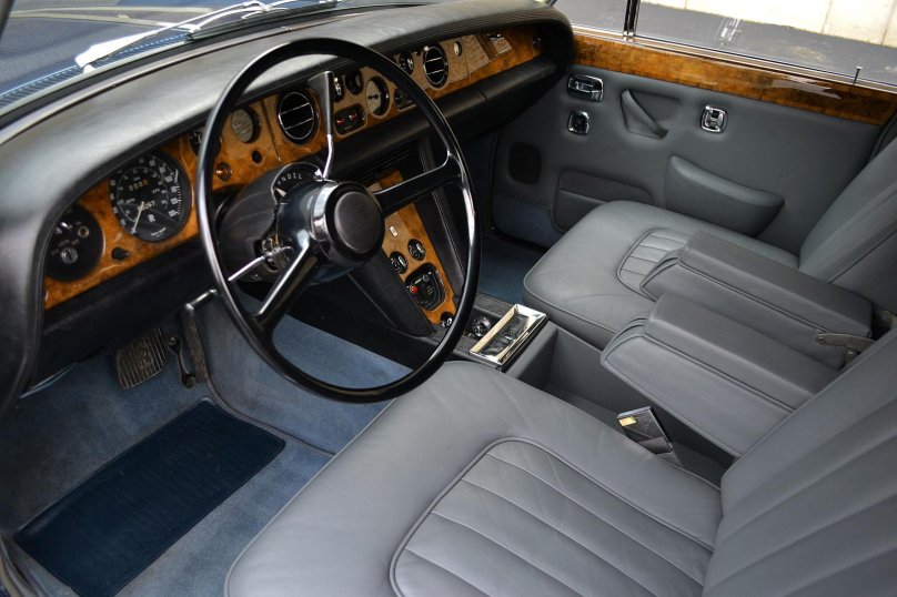 Rolls Royce Silver Shadow 2 салон