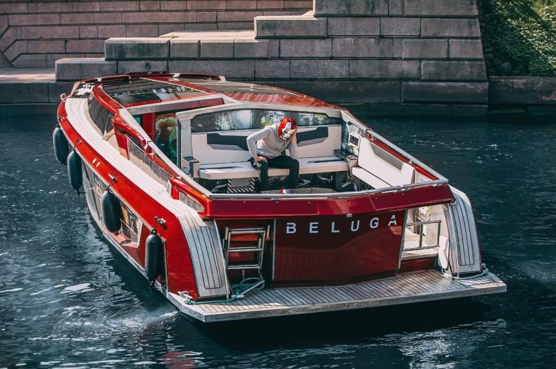 Теплоход Монарх Санкт-Петербург